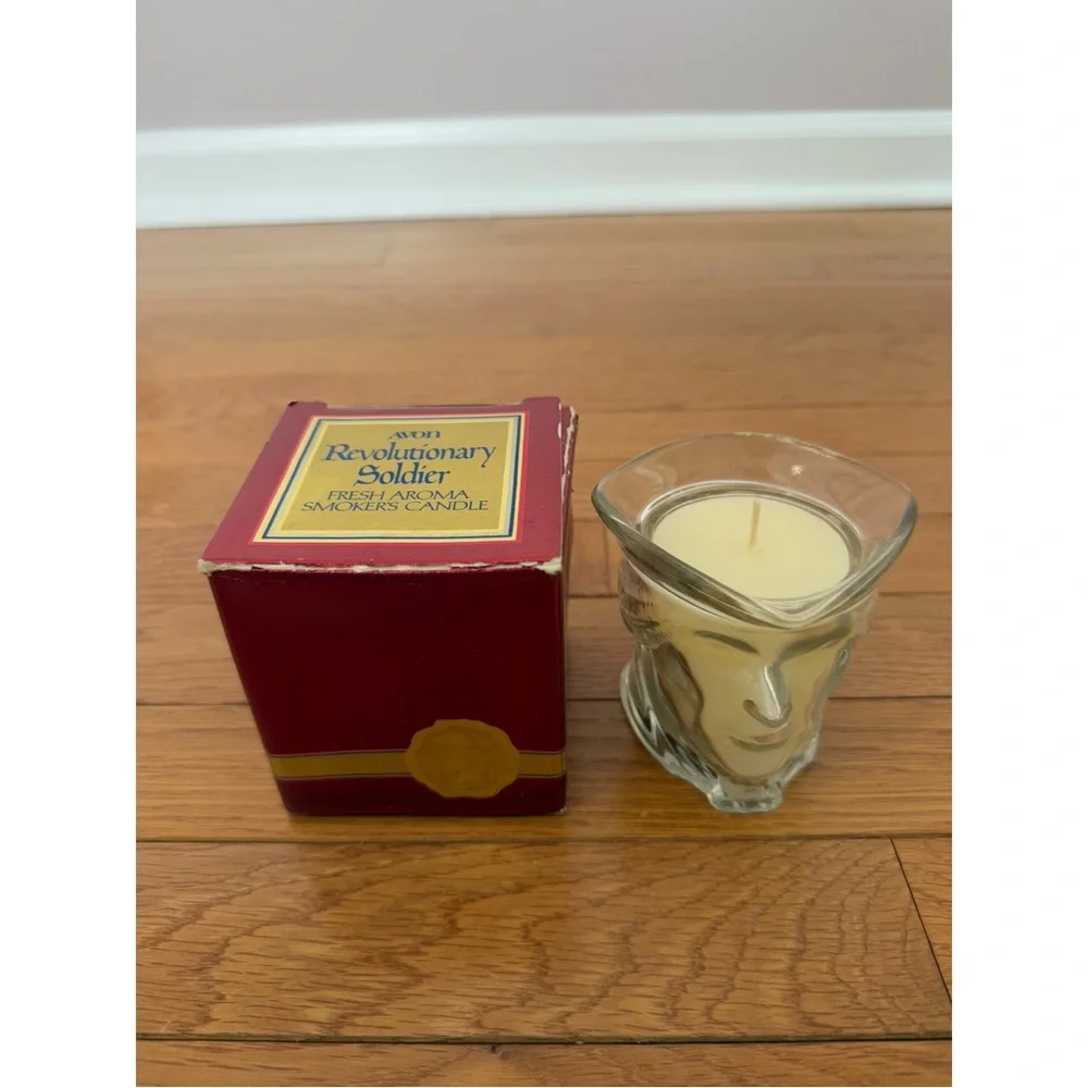 Avon Vintage Revolutionary Soldier Fresh Aroma Smokers Candle - New In Box